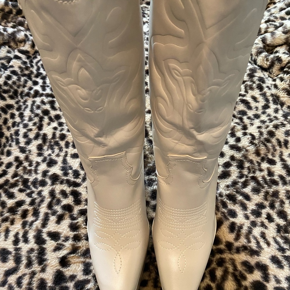 *SOLD* SIMMI Ruman-2 Cowboy Boots - Cream - Picture 8 of 11